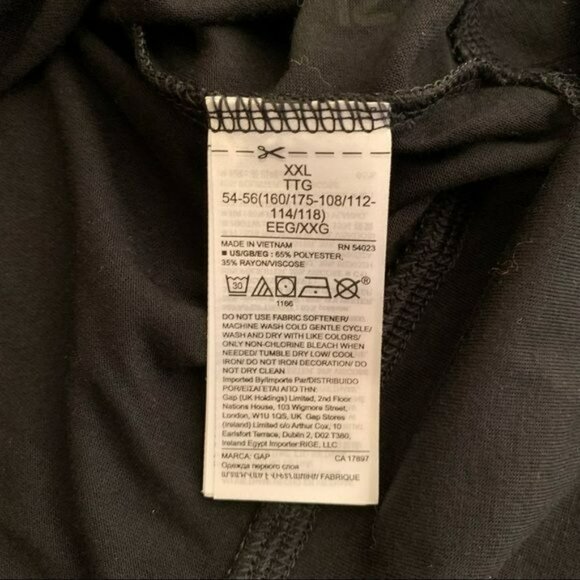 Gap fit black long sleeve workout top dry wicking breathable thumb holes - XXL - Picture 7 of 9